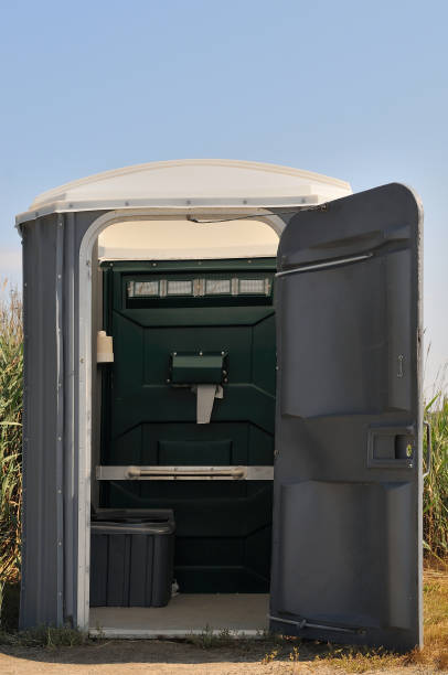 Best Porta potty delivery and setup  in Cheverly, MD